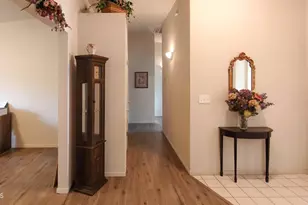 2751 Sierra Madre Ct, Selma, CA 93662 - Photo 10