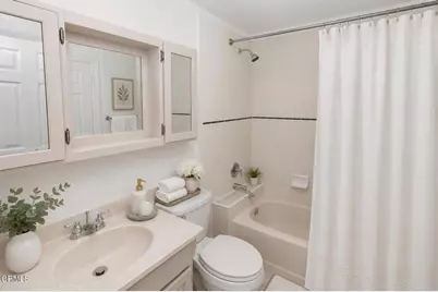 22901 Leadwell Street, West Hills, CA 91307 - Photo 14