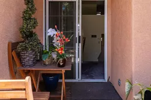 1334 Jamaica Ln, Oxnard, CA 93030 - Photo 4