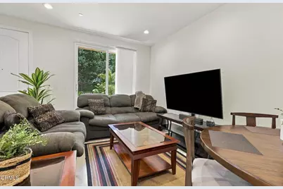 1218 Vista Heights Court, Thousand Oaks, CA 91320 - Photo 8