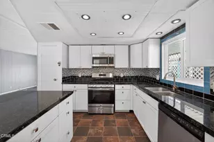 5540 W 5th St, Oxnard, CA 93035 - Photo 12