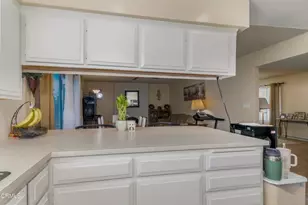 6309 Edgemont Dr, Bakersfield, CA 93309 - Photo 14