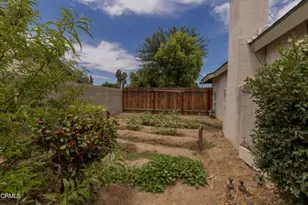 6309 Edgemont Dr, Bakersfield, CA 93309 - Photo 40