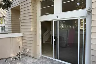 882 Barber Ln, Ventura, CA 93003 - Photo 2