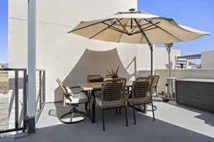 1230 E Thompson Blvd, Ventura, CA 93001 - Photo 34