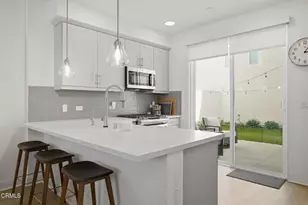1230 E Thompson Blvd, Ventura, CA 93001 - Photo 4