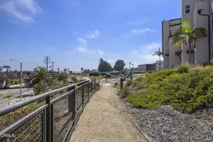 1230 E Thompson Blvd, Ventura, CA 93001 - Photo 42