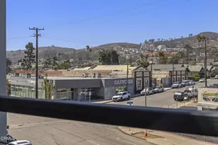 1230 E Thompson Blvd, Ventura, CA 93001 - Photo 36