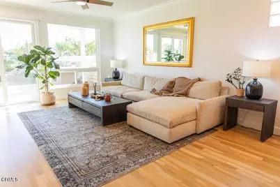 2802 Golf Villa Way, Camarillo, CA 93010 - Photo 12