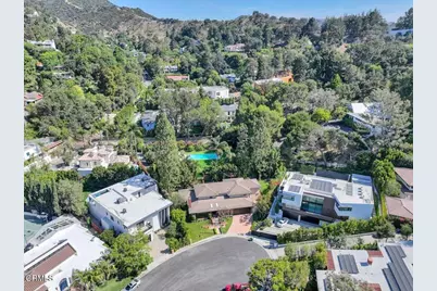 11923 Brentwood Grove Drive, Los Angeles, CA 90049 - Photo 50