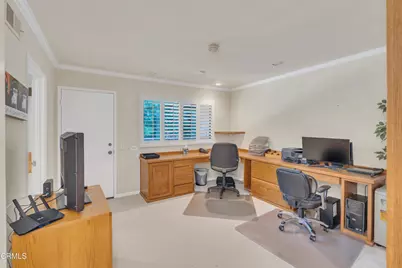 11923 Brentwood Grove Drive, Los Angeles, CA 90049 - Photo 26