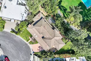 11923 Brentwood Grove Dr, Los Angeles, CA 90049 - Photo 4