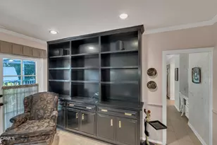 11923 Brentwood Grove Dr, Los Angeles, CA 90049 - Photo 16