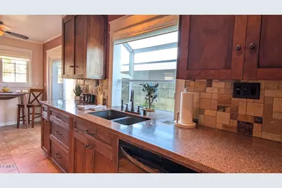 7871 E Ring Street, Long Beach, CA 90808 - Photo 16