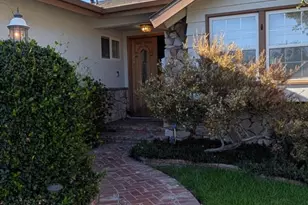 7871 E Ring St, Long Beach, CA 90808 - Photo 4