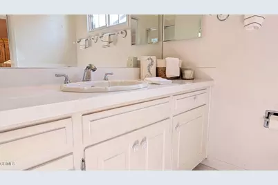 7871 E Ring Street, Long Beach, CA 90808 - Photo 32