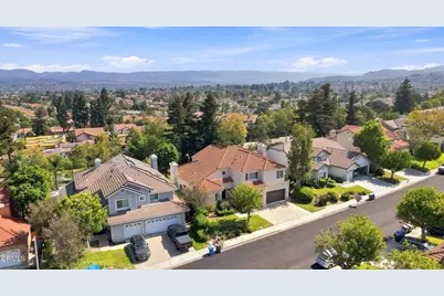 12675 Misty Grove Street, Moorpark, CA 93021 - Photo 2