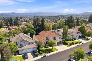12675 Misty Grove St, Moorpark, CA 93021 - Photo 2