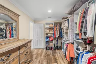 817 N Calle La Sombra, Camarillo, CA 93010 - Photo 32