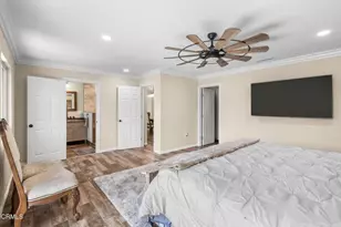 817 N Calle La Sombra, Camarillo, CA 93010 - Photo 30
