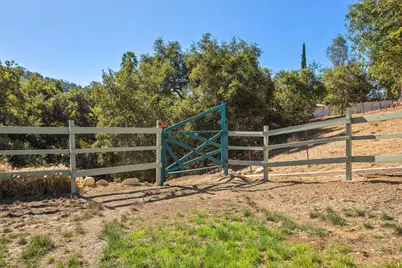 320 N Barbara Street, Ojai, CA 93023 - Photo 30