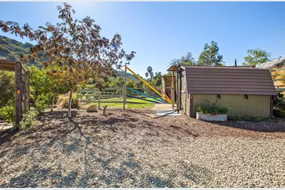 320 N Barbara Street, Ojai, CA 93023 - Photo 26