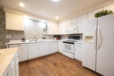 4212 Village 4, Camarillo, CA 93012 - Photo 12