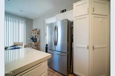 4006 Brindisi Place, Moorpark, CA 93021 - Photo 6