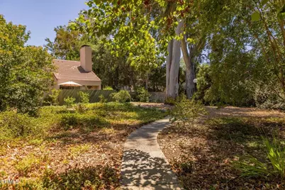 1001 Creekside Way #D, Ojai, CA 93023 - Photo 26