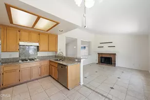 2105 Lanyard Way, Oxnard, CA 93035 - Photo 10