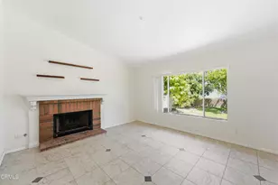 2105 Lanyard Way, Oxnard, CA 93035 - Photo 6