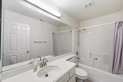 2105 Lanyard Way, Oxnard, CA 93035 - Photo 12