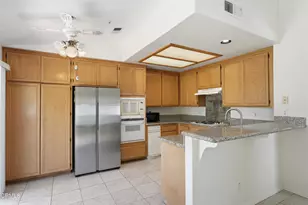 2105 Lanyard Way, Oxnard, CA 93035 - Photo 8