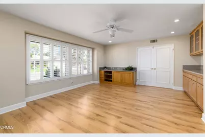 30003 Village 30, Camarillo, CA 93012 - Photo 20
