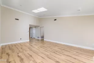 30003 Village 30, Camarillo, CA 93012 - Photo 14
