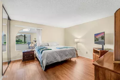 34137 Village 34, Camarillo, CA 93012 - Photo 14