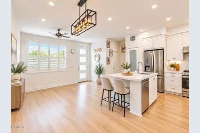 2521 Little Rock Lane, Simi Valley, CA 93065 - Photo 2