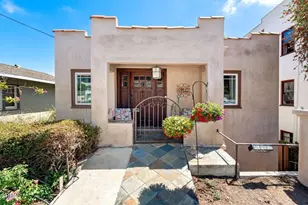 916 Poli St, Ventura, CA 93001 - Photo 1