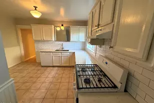 916 Poli St, Ventura, CA 93001 - Photo 10