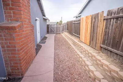382 Alpine Avenue, Ventura, CA 93004 - Photo 26