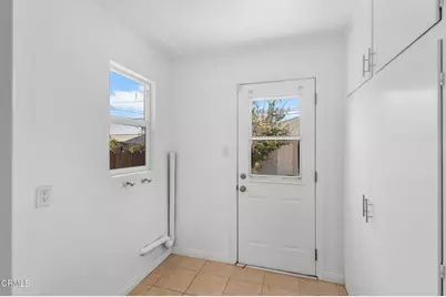 302 Douglas Avenue, Oxnard, CA 93030 - Photo 10