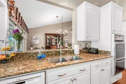 2239 Adrian Street, Newbury Park, CA 91320 - Photo 14