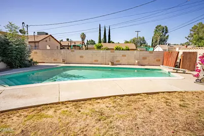 7511 Shoup Avenue, Los Angeles, CA 91307 - Photo 22