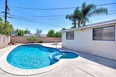 14646 Leadwell Street, Van Nuys, CA 91405 - Photo 24