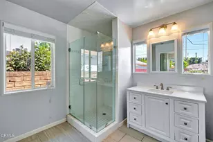 14646 Leadwell St, Van Nuys, CA 91405 - Photo 4