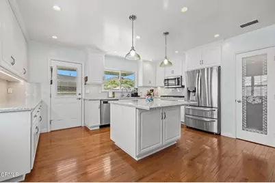 4518 E Stearns Street, Long Beach, CA 90815 - Photo 8