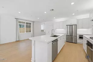 409 Snowdrop Ln, Santa Paula, CA 93060 - Photo 8
