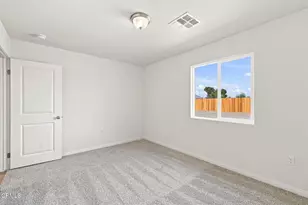 609 Lawford St, Shafter, CA 93263 - Photo 36