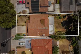 20150 Stagg St, Winnetka, CA 91306 - Photo 2