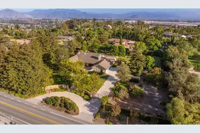 210 Crestview Avenue, Camarillo, CA 93010 - Photo 2